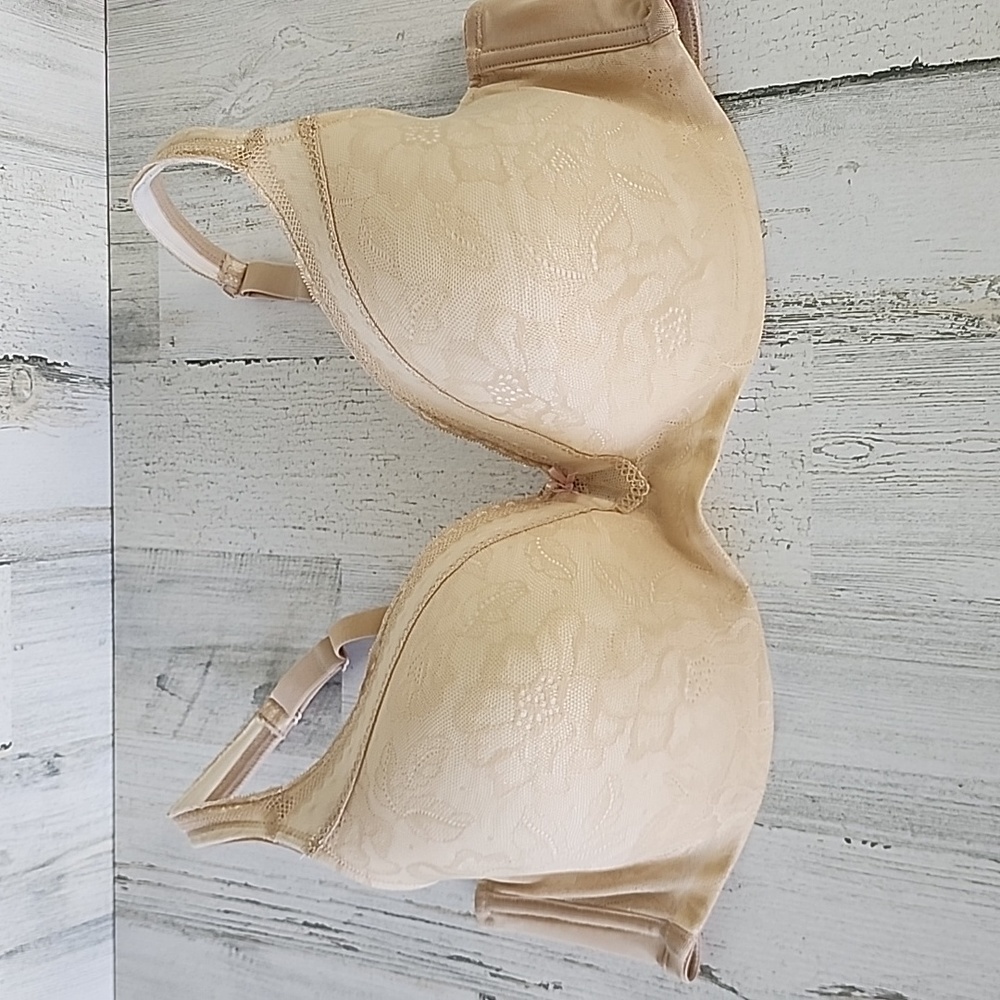 Cacique tan beige modern lace covered lightly lined Balconette bra Size 46D